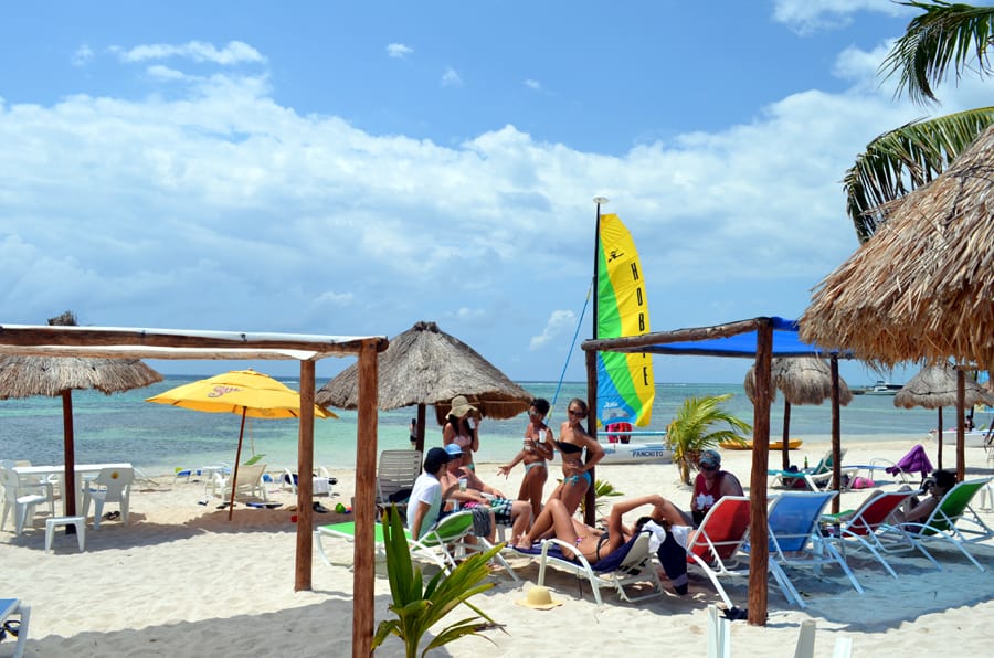 costa maya beach break